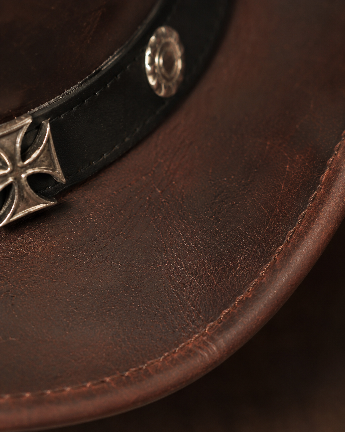 Mavrak Studio's Premium Leather Western Cowboy Hat // Studs band // Burgundy